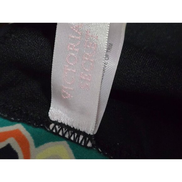 Victoria's Secret Boho Glam Eclectic Triangle Halter Bikini Top Medium - Picture 7 of 8